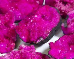 Assorted Medium Pink Geode (Individual Piece)