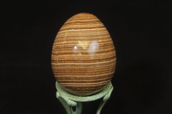 Aragonite egg Large