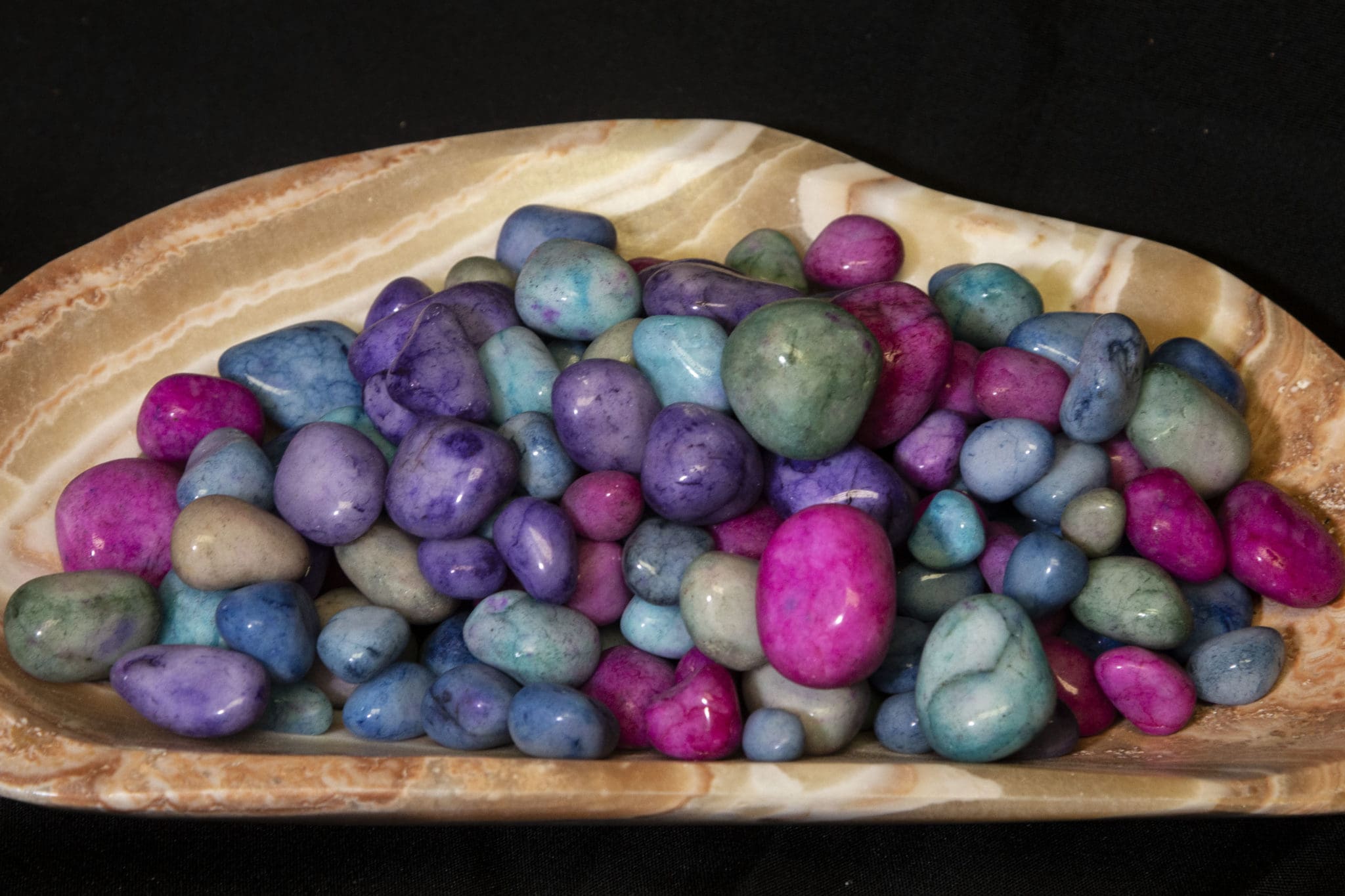 easter-egg-rock-tumbled-stone-1lb-kids-love-rocks