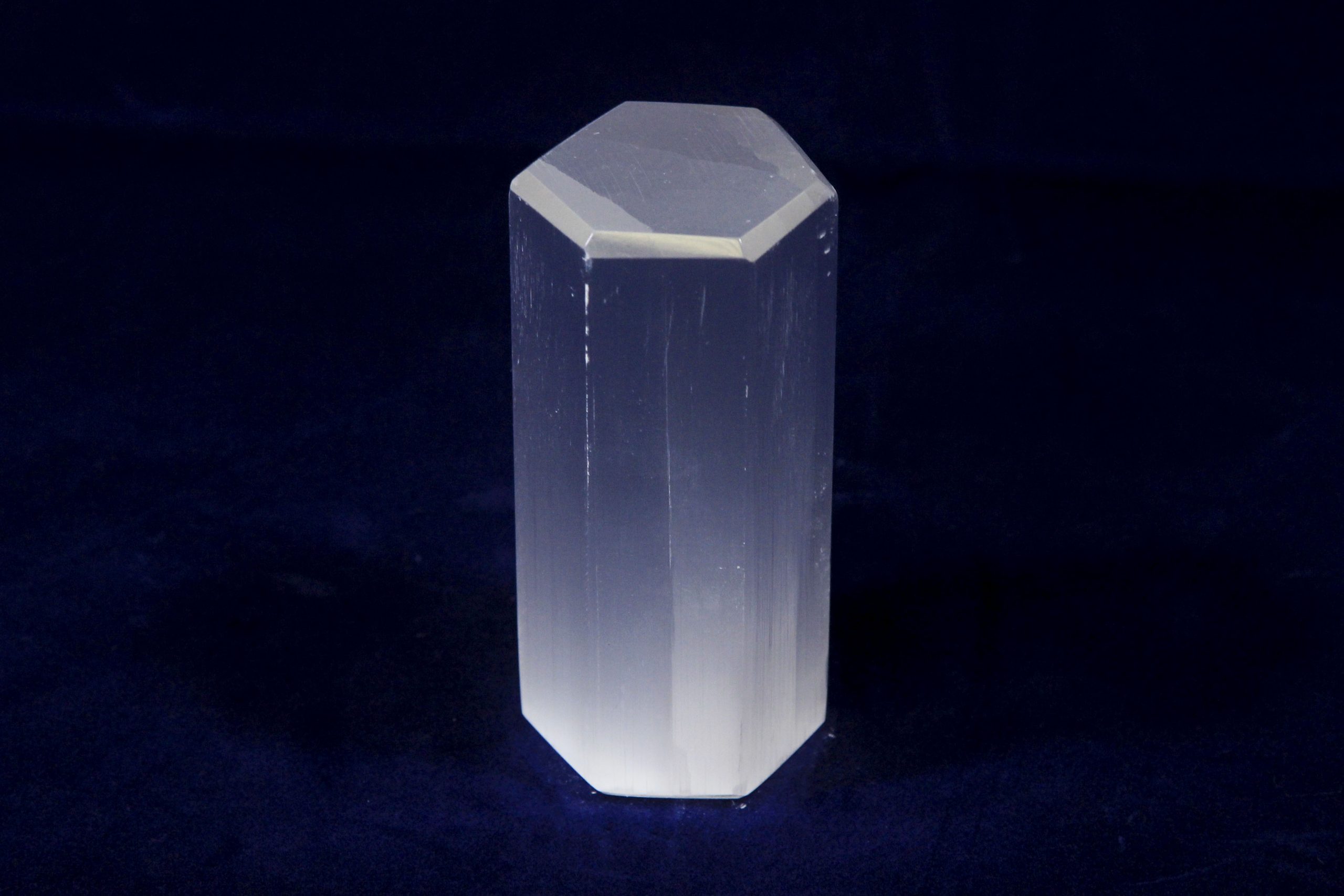 hexagonal crystal mineral