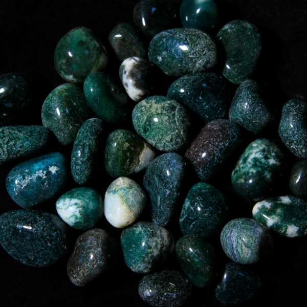 1lbs of Small Tumbled Moss Agate (19mm-25mm)