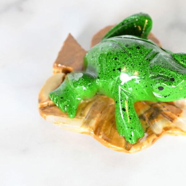 Green Marble Frog on Leaf 2" - Turtleman Foundation Purchase (One Frog)