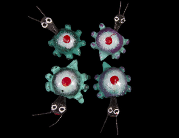 Teal and White Looseneck Spider Figurines top view
