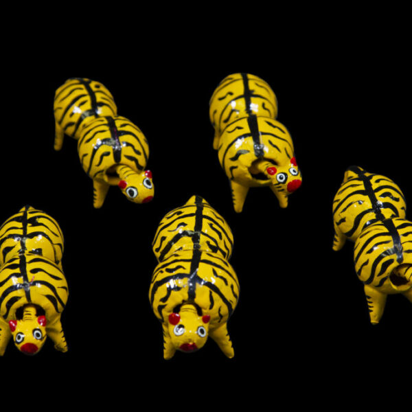 LooseNeck Tigers - Individual Piece