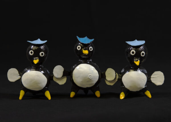 LooseNeck Penguin Figurines front