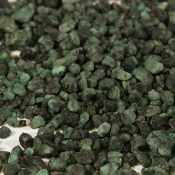 Small Emerald Gravel Mix - 1 LB