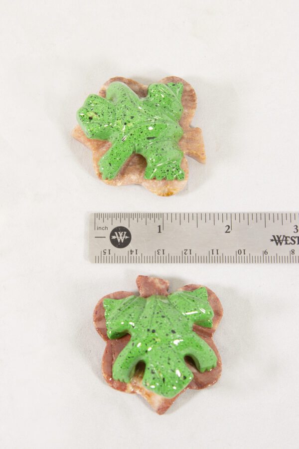Green Marble Frog on Leaf 2" with ruler for size