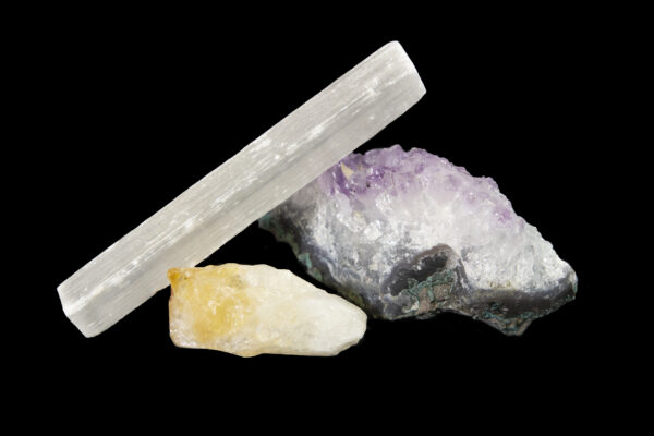 Mini Crystal kit assorted crystals and gems with coin for size
