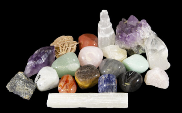 Deluxe Crystal kit assorted stones and crystals collection
