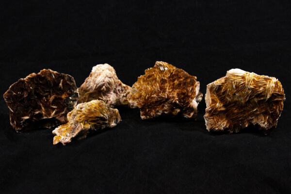 Barite Cluster Formation front view