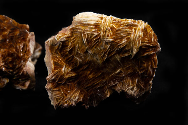 Front of Barite Cluster Formation