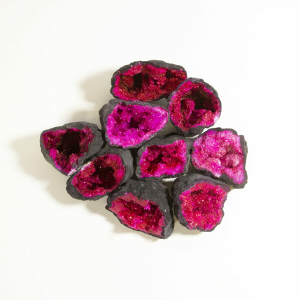 Assorted Medium Pink Geode (Individual Piece)