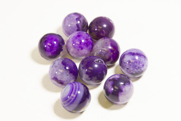 dyed purple agate spheres