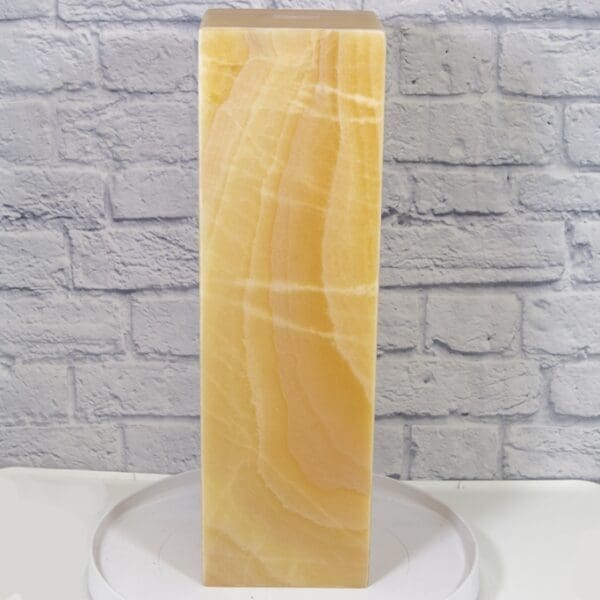 Galaxy Onyx Pedestal Lamp