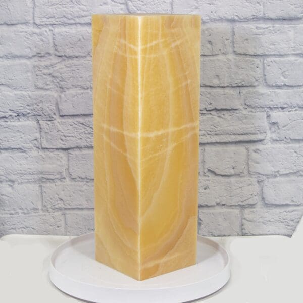 Galaxy Onyx Pedestal Lamp