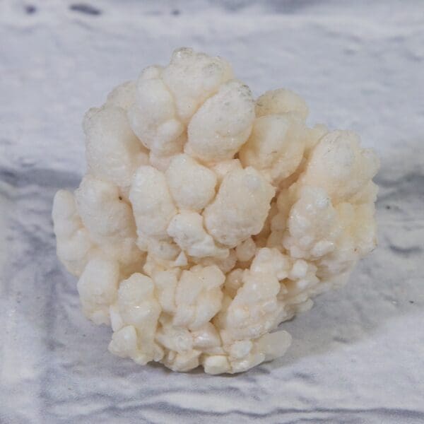 Natural Kokoweef, white Aragonite Formation